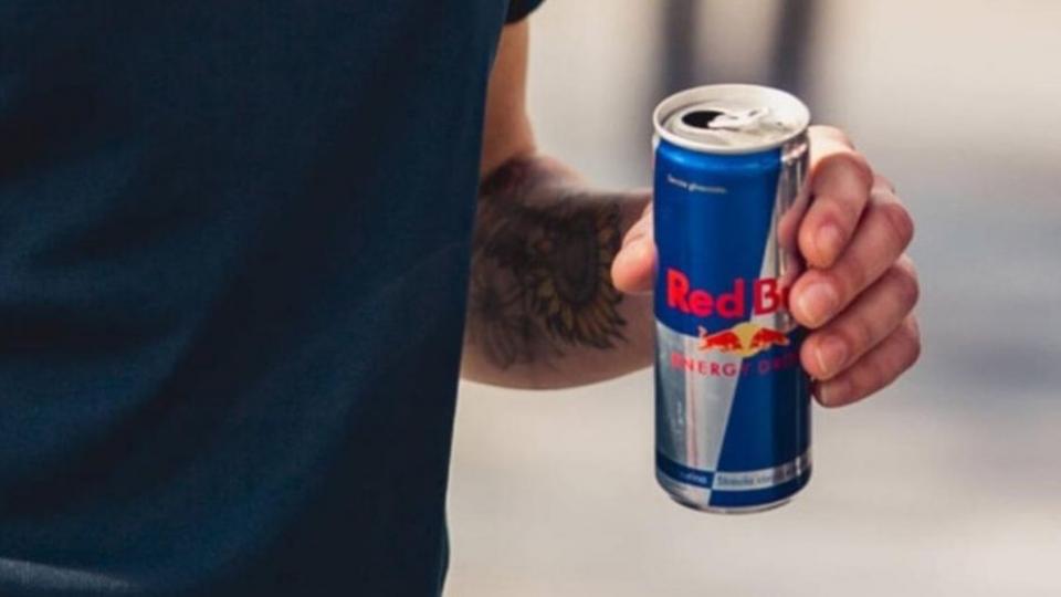 Είναι το Red Bull ασφαλές για κατανάλωση; Τι περιέχει, Παρενέργειες