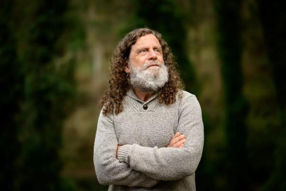 Συζήτηση με τον Robert Sapolsky: γιατί δεν πιστεύει στην ελεύθερη βούληση. 