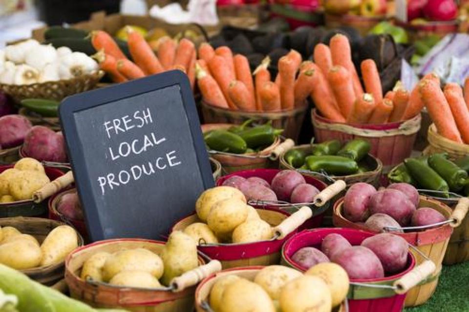 Locavore: Το κίνημα που προτιμά τα τοπικά τρόφιμα